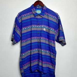 Mens Pacific Coast Purple Aztec size large short sleeved button up‎